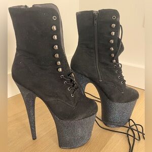 Pleaser adore platform boots